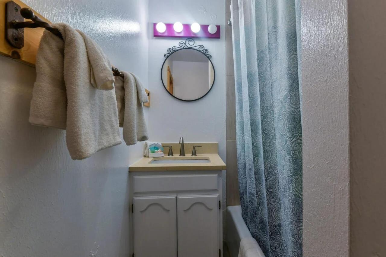 מואב Charming 2 Bedroom Near Downtown - Rose Tree 1 מראה חיצוני תמונה