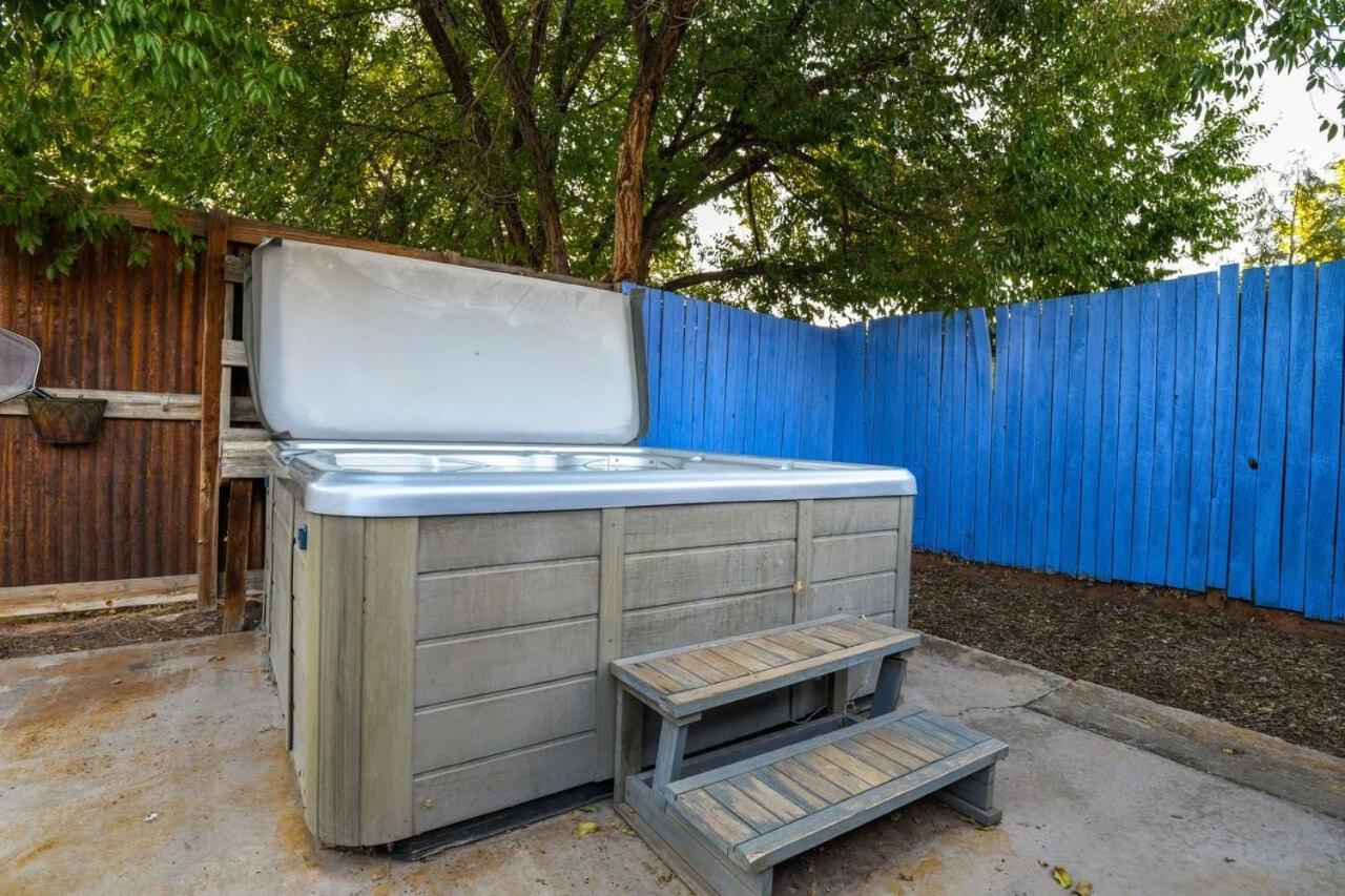 מואב Charming 2 Bedroom Near Downtown - Rose Tree 1 מראה חיצוני תמונה